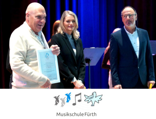 Spendenübergabe an die Musikschule Fürth